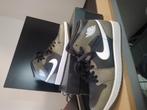 Air Jordan 1 mid black/white olive sail, Kleding | Heren, Schoenen, Ophalen of Verzenden, Zo goed als nieuw, Overige kleuren