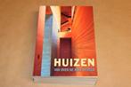 Huizen Wereldwijd — Dik Boek over Moderne Architectuur, Ophalen of Verzenden, Gelezen
