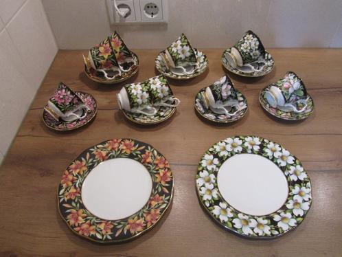 Royal Albert Provincial Flowers, Huis en Inrichting, Keuken | Servies, Zo goed als nieuw, Porselein, Ophalen of Verzenden