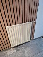 Radiator heimeier compleet 64cm x 70 cm, 30 tot 80 cm, Radiator, Ophalen of Verzenden, Zo goed als nieuw