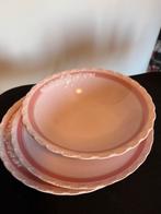 Hutschenreuther Desiree Monique rose 2x Borden en Kom, Gebruikt, Ophalen of Verzenden, Bord(en), Overige stijlen