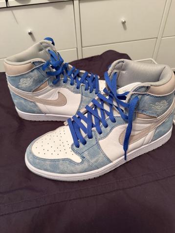 Nike Jordan 1 Retro High ‘Hyper Royal’, size 45 Sneakers beschikbaar voor biedingen