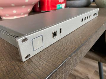 Unifi security gateway (USG) pro + noctua fans beschikbaar voor biedingen