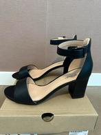 Clarks hakschoen, Zwart, Nieuw, Ophalen of Verzenden, Schoenen met hoge hakken
