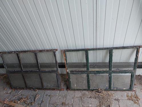 Te koop: Authentieke oude stalen ramen – industrieel/vintage, Doe-het-zelf en Verbouw, Glas en Ramen, Zo goed als nieuw, Ophalen