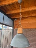 Stoere lamp, Ophalen, Zo goed als nieuw, Metaal, Minder dan 50 cm