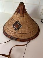 Afrikaanse Strohoed met Lederen Afwerking - Woonaccessoire A, Antiek en Kunst, Ophalen