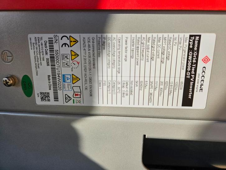 Goodwe GW5000-DT Omvormer, Doe-het-zelf en Verbouw, Zonnepanelen en Toebehoren, Gebruikt, Paneel, 200 wattpiek of meer, Ophalen of Verzenden