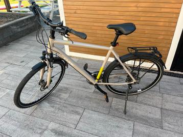 In nieuwstaat verkerende Cube Touring Pro Herenfiets Maat L beschikbaar voor biedingen