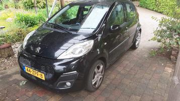 Peugeot 107 1.0 12V 5DR 2013 Zwart beschikbaar voor biedingen