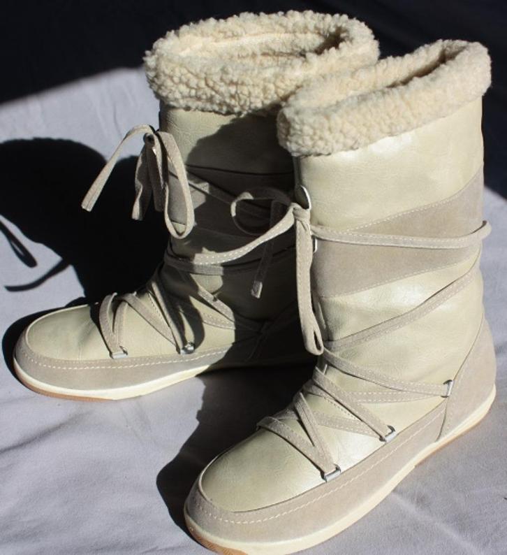 Dames/meisjes laarzen merk Bizzy, maat 39, Kinderen en Baby's, Kinderkleding | Schoenen en Sokken, Nieuw, Laarzen, Meisje, Ophalen of Verzenden