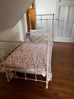 Romantisch spijlen bed Habitat, Ophalen, 85 tot 100 cm, Zo goed als nieuw, Matras