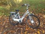 Elektrische damesfiets gazelle
Chamonix, Fietsen en Brommers, Elektrische fietsen, 51 tot 55 cm, Ophalen, Zo goed als nieuw, Gazelle