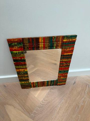 Heel leuke spiegel gemaakt in de handarbeidles beschikbaar voor biedingen