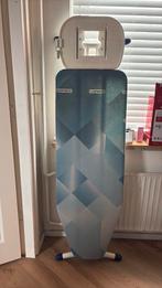 Leifheid strijkplank, Ophalen