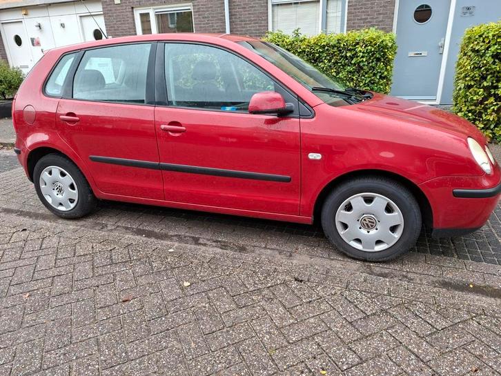 Volkswagen Polo 1.4 55KW 2002 Rood, Auto's, Volkswagen, Particulier, Polo, Benzine, C, Hatchback, Handgeschakeld, Origineel Nederlands