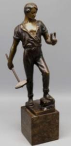 =jonge smid met hoefijzer==GESIGNEERD= c a 1900==BRONS=, Antiek en Kunst, Ophalen of Verzenden
