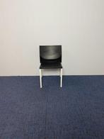 1 x Vergaderstoel Kembo Myto, zwart, wit 4-poot onderstel, Huis en Inrichting, Ophalen, Kunststof, Gebruikt, Zwart