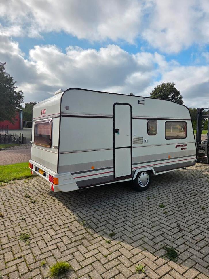 LMC Munsterland Luxus met stapelbed & voortent, Caravans en Kamperen, Caravans, Particulier, tot en met 5, 1000 - 1250 kg, Rondzit