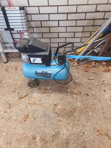 Huvema compressor beschikbaar voor biedingen
