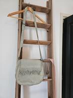 Liebeskind Suede Tas Mintgroen met Franjes, Sieraden, Tassen en Uiterlijk, Tassen | Damestassen, Ophalen of Verzenden, Zo goed als nieuw