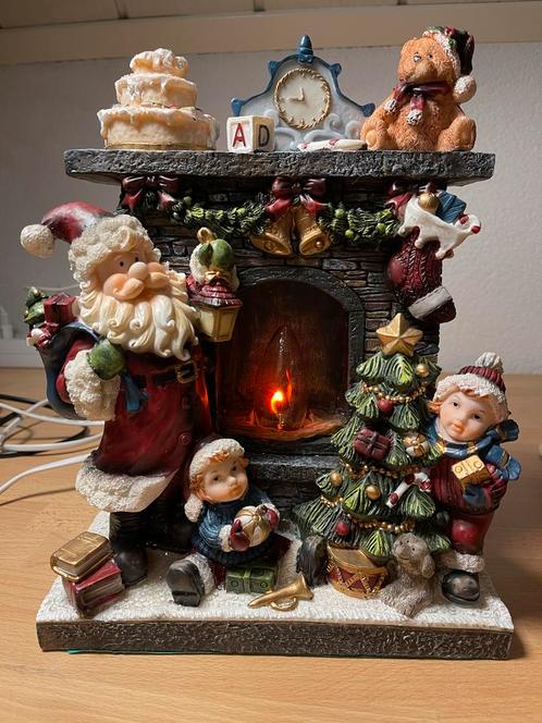 Kerstdecoratie Open Haard met Licht, Antiek en Kunst, Antiek | Woonaccessoires, Ophalen of Verzenden