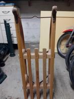 Houten slee, Ophalen, Gebruikt