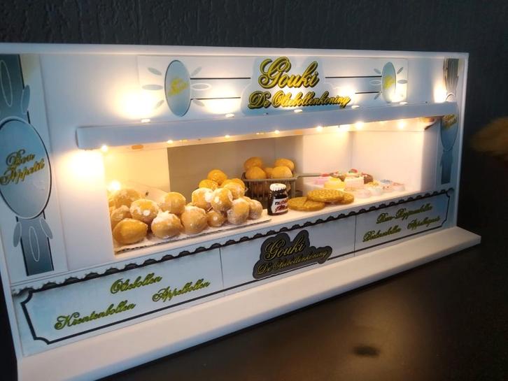 Gouki De Oliebollenkoning met uitschuif MINIATUUR, Hobby en Vrije tijd, Modelbouw | Overige, Nieuw, Groter dan 1:32, Ophalen of Verzenden