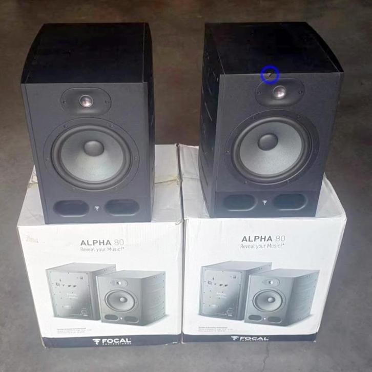2x Focal Alpha 80 studio monitors inclusief standaards, Audio, Tv en Foto, Luidsprekers, Zo goed als nieuw, Front, Rear of Stereo speakers