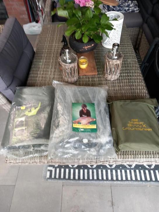 Nieuwe Grondzeilen van Nash en Fox., Watersport en Boten, Hengelsport | Karpervissen, Nieuw, Ophalen of Verzenden