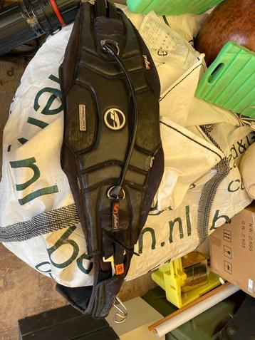 Prolimit Predator Kiteboard Heuptrapeze Maat M beschikbaar voor biedingen