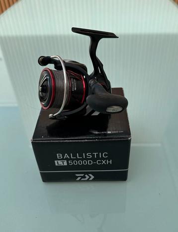 Te koop als nieuw Daiwa Ballistic LT 5000D - CXH molen beschikbaar voor biedingen