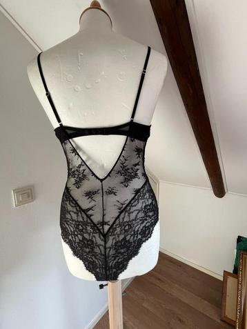 Sexy body van H&M maat 80B zwart beschikbaar voor biedingen