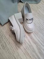 Instappers, Ophalen of Verzenden, Zo goed als nieuw, Instappers, Beige