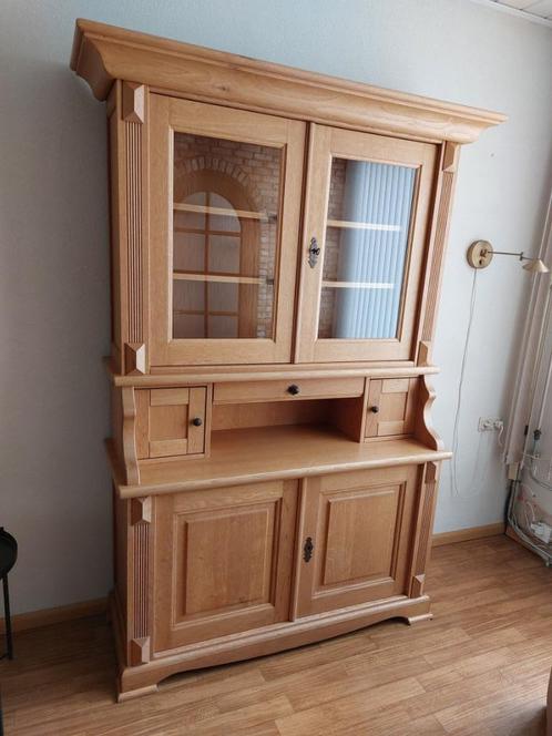 Servieskast gelakt licht eiken, Huis en Inrichting, Kasten | Wandmeubels, Gebruikt, 200 cm of meer, Minder dan 150 cm, 25 tot 50 cm