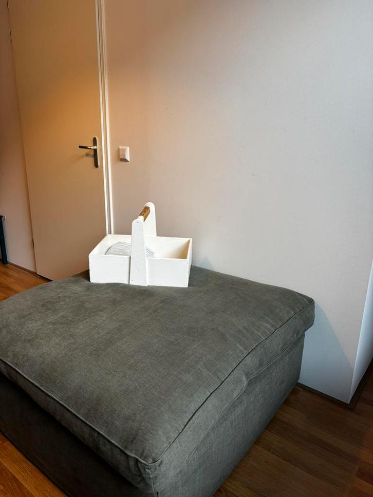 Linteloo linnen footstool hocker poef grijsgroen Easy Living, Huis en Inrichting, Banken | Voetenbanken en Poefen, Zo goed als nieuw