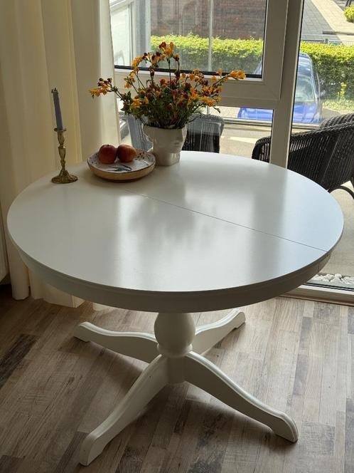 White IKEA INGATORP Dining Table, Huis en Inrichting, Tafels | Eettafels, Gebruikt, 100 tot 150 cm, 100 tot 150 cm, Vijf personen of meer