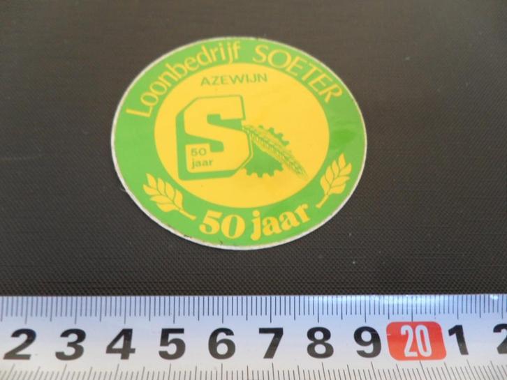 sticker Azewijn Loonbedrijf SOETER 50 jaar, Verzamelen, Stickers, Zo goed als nieuw, Ophalen
