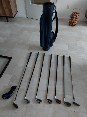 Halve Golfset Heren Rechtshandig beschikbaar voor biedingen