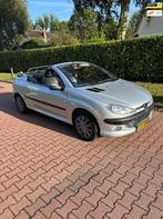 Peugeot 206 CC 1.6-16V AIRCO AUTOMAAT NAP NWE APK!, Gebruikt, 4 cilinders, Cabriolet, 4 stoelen