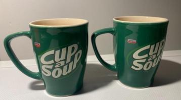 2 Groene Unox cup a soup mokken.  Hoogte 9,5 cm. beschikbaar voor biedingen