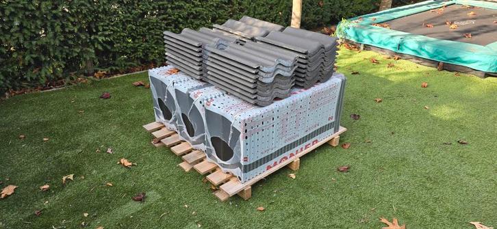 Monier Novo+ Sneldekpannen Antraciet Grijs - 128 stuks, Doe-het-zelf en Verbouw, Dakpannen en Dakbedekking, Nieuw, Dakpannen, Steen of Klei