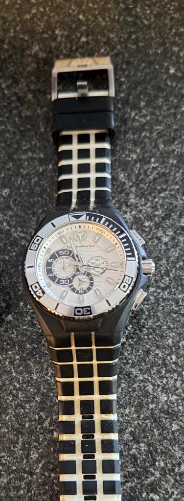 Mooie TechnoMarine horloge, Sieraden, Tassen en Uiterlijk, Horloges | Heren, Zo goed als nieuw, Zakhorloge, Overige merken, Staal