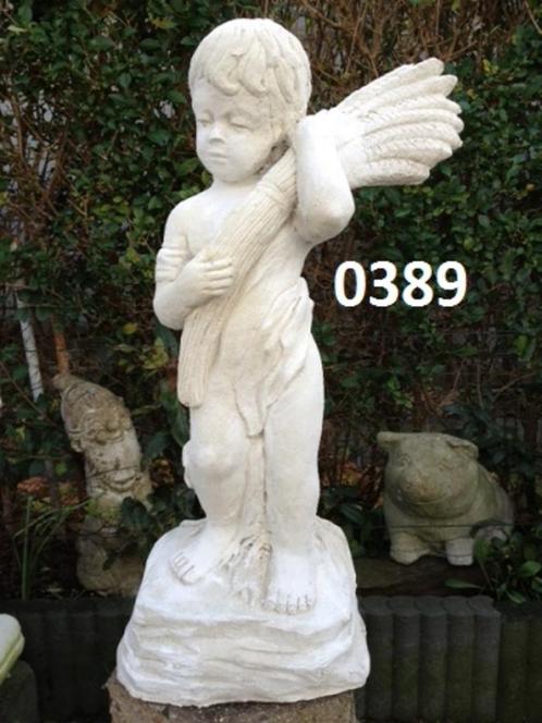 Jongen met bos graan, Tuin en Terras, Tuinbeelden, Nieuw, Mensenbeeld, Beton, Ophalen