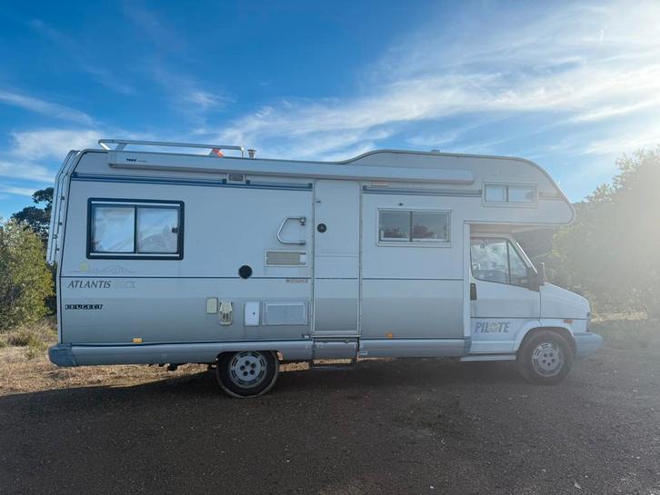 Peugeot camper ‘93, Caravans en Kamperen, Campers, Particulier, tot en met 6, Alkoof, Pilote, Overige merken, Diesel, Handgeschakeld