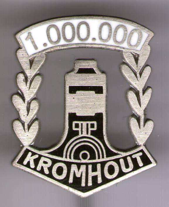 Kromhout wit email op zilverkl vrachtwagen speldje ( E_016 ), Verzenden, Nieuw, Transport, Speldje of Pin