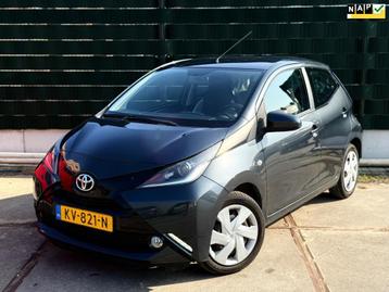 Toyota Aygo 1.0 VVT-i x-play Camera beschikbaar voor biedingen