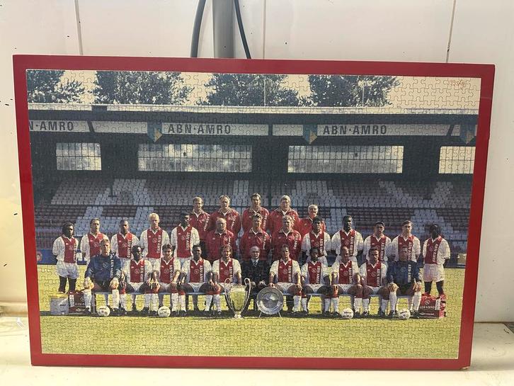 Ajax Puzzel 1995/1996 op Hout, Hobby en Vrije tijd, Denksport en Puzzels, Gebruikt, Legpuzzel, 500 t/m 1500 stukjes, Ophalen