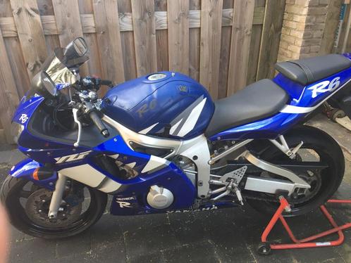 Yamaha YZF R6, Motoren, Motoren | Yamaha, Particulier, Super Sport, meer dan 35 kW, 4 cilinders, Motorrijbewijs A, Sportuitlaat