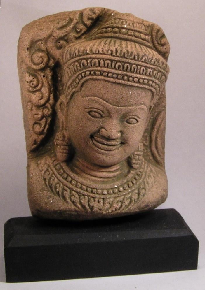 Mooi Boeddha Hoofd op een Sokkel, Ophalen of Verzenden, Zo goed als nieuw